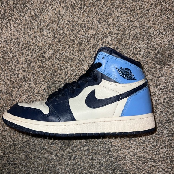 Jordan 1 Retro High OG UNC Obsidian - Youth 4.5 or Womens 6 - Picture 3 of 7